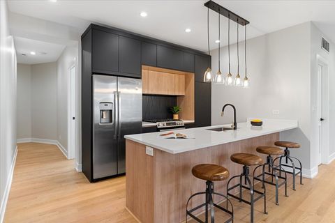 Tiny photo for 3653 W Barry Avenue #2W, Chicago, IL 60618 (MLS # 12516365)