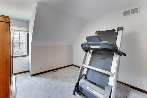 Tiny photo for 211 Woody Way, Oakwood Hills, IL 60013 (MLS # 12589198)