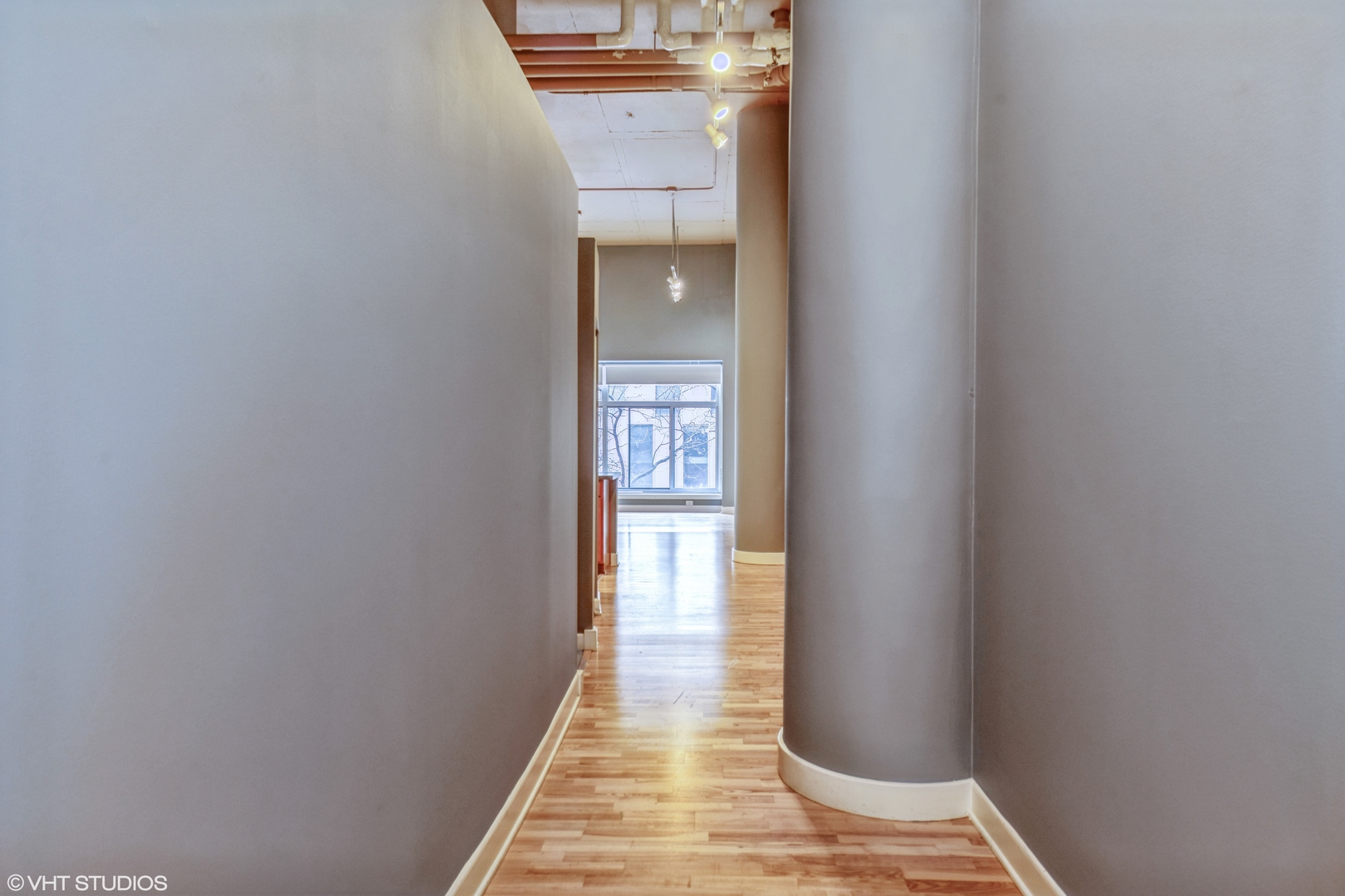 211 E Ohio Street 312