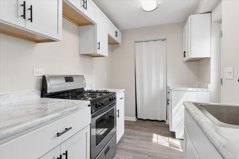 Tiny photo for 1510 Fairview Avenue, Joliet, IL 60432 (MLS # 12610298)