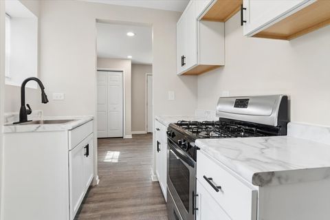 Tiny photo for 1510 Fairview Avenue, Joliet, IL 60432 (MLS # 12610298)