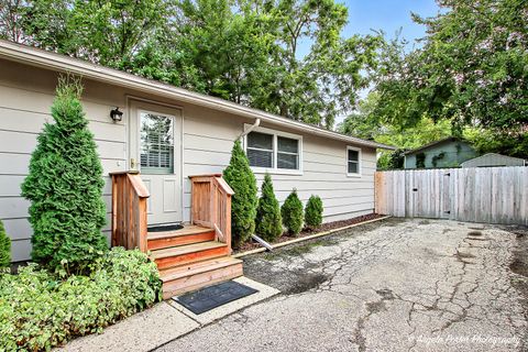 Tiny photo for 33648 N Oakland Drive, Gages Lake, IL 60030 (MLS # 12463073)