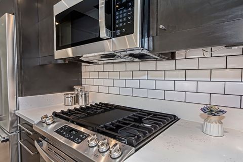 Tiny photo for 503 N Wells Street #3C, Chicago, IL 60654 (MLS # 12594340)