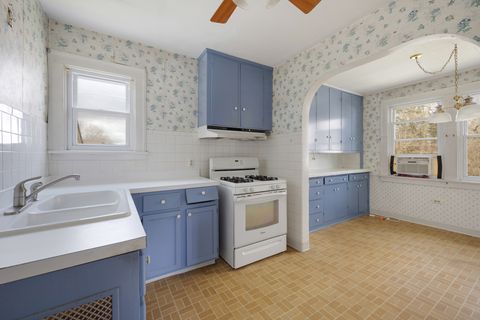 Tiny photo for 130 W Washington Street, Villa Park, IL 60181 (MLS # 12620445)