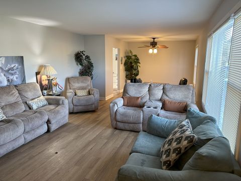 Tiny photo for 700 CUMBERLAND Street, Hoffman Estates, IL 60194 (MLS # 12391290)