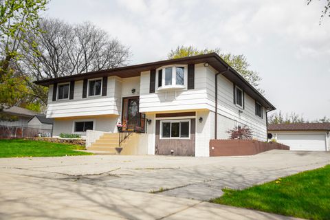 1500 W Wise Road Schaumburg IL 60193