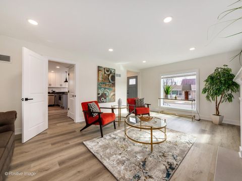 Tiny photo for 1701 N Sayre Avenue, Chicago, IL 60707 (MLS # 12635658)