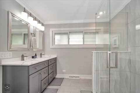 Tiny photo for 801 N Stone Avenue, La Grange Park, IL 60526 (MLS # 12698475)