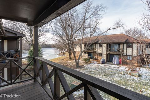 Tiny photo for 1014 Lakeland Court #2a, Wheeling, IL 60090 (MLS # 12540046)