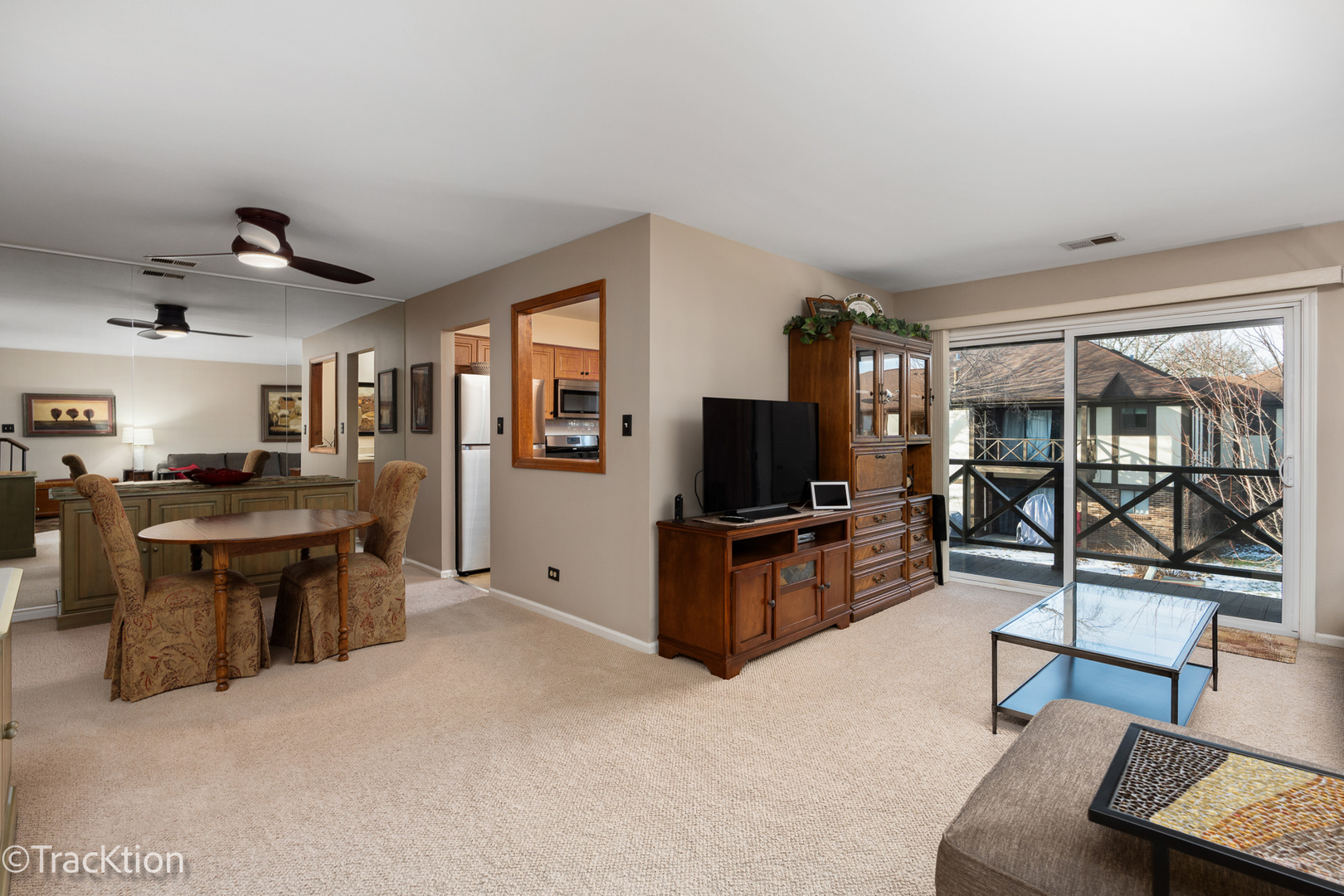 1014 Lakeland Court 2a