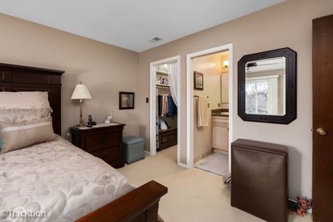 Tiny photo for 1014 Lakeland Court #2a, Wheeling, IL 60090 (MLS # 12540046)