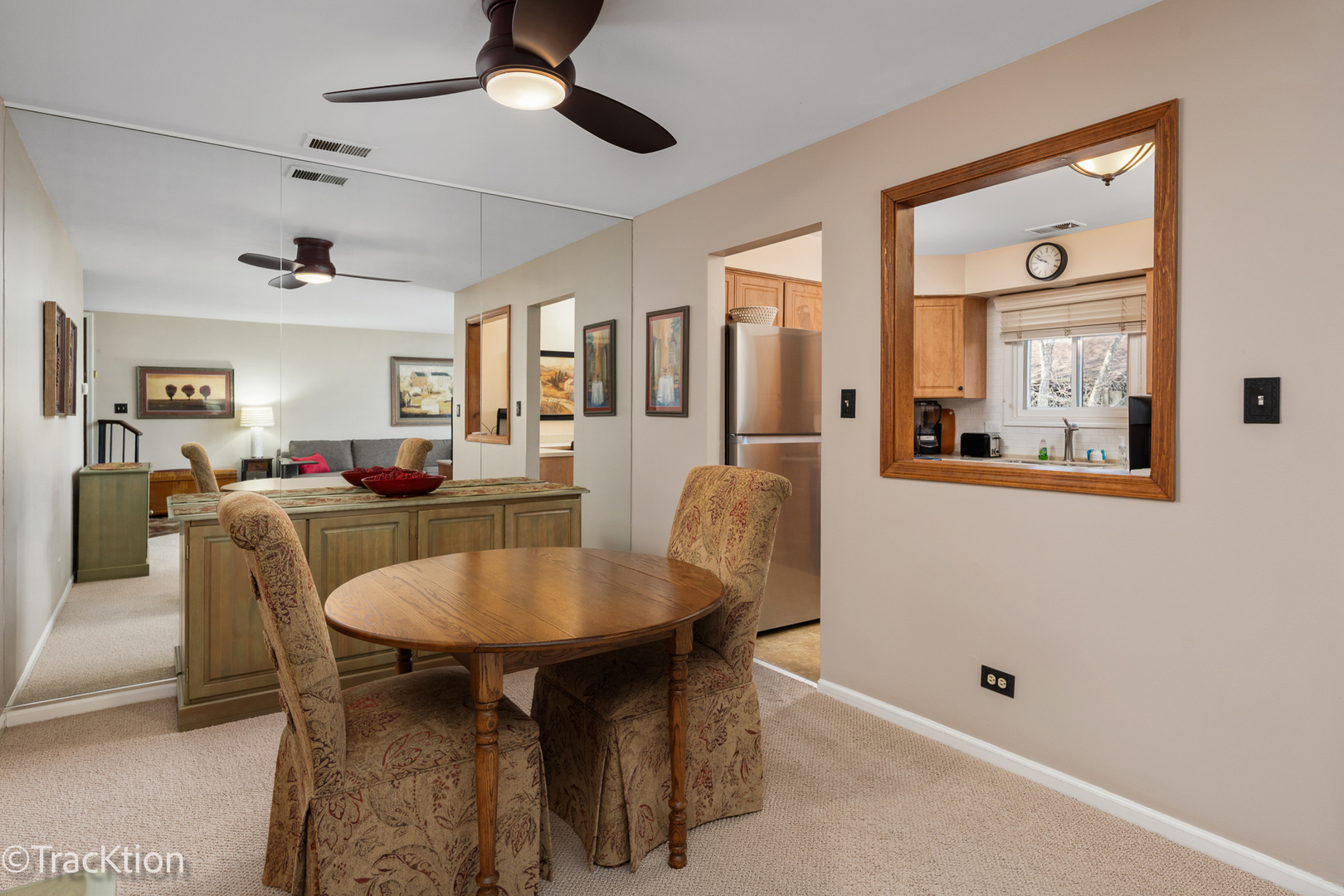 1014 Lakeland Court 2a