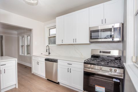 Tiny photo for 7500 S Honore Street, Chicago, IL 60620 (MLS # 12619590)
