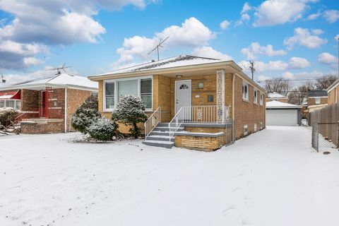 Tiny photo for 9628 S Union Avenue, Chicago, IL 60628 (MLS # 12553663)