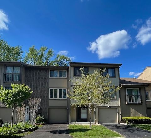 610 E Woodfield Trail Roselle IL 60172