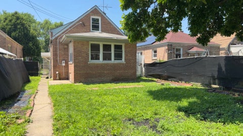 Tiny photo for 10939 S Normal Avenue, Chicago, IL 60628 (MLS # 12737624)