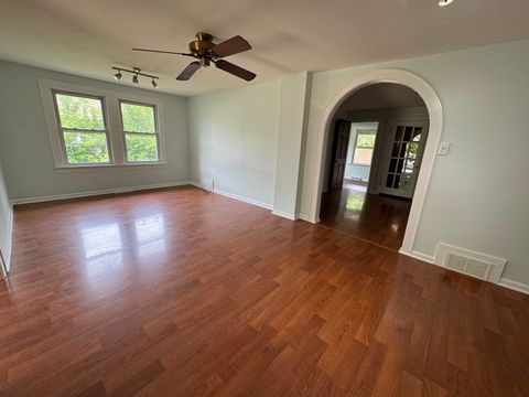 A home in Gages Lake