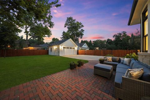 Tiny photo for 619 Jackson Avenue, River Forest, IL 60305 (MLS # 12603420)