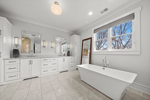 Tiny photo for 619 Jackson Avenue, River Forest, IL 60305 (MLS # 12603420)