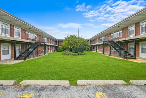 Photo of 6606 Windsor Avenue #2A, Berwyn, IL 60402 (MLS # 12601107)