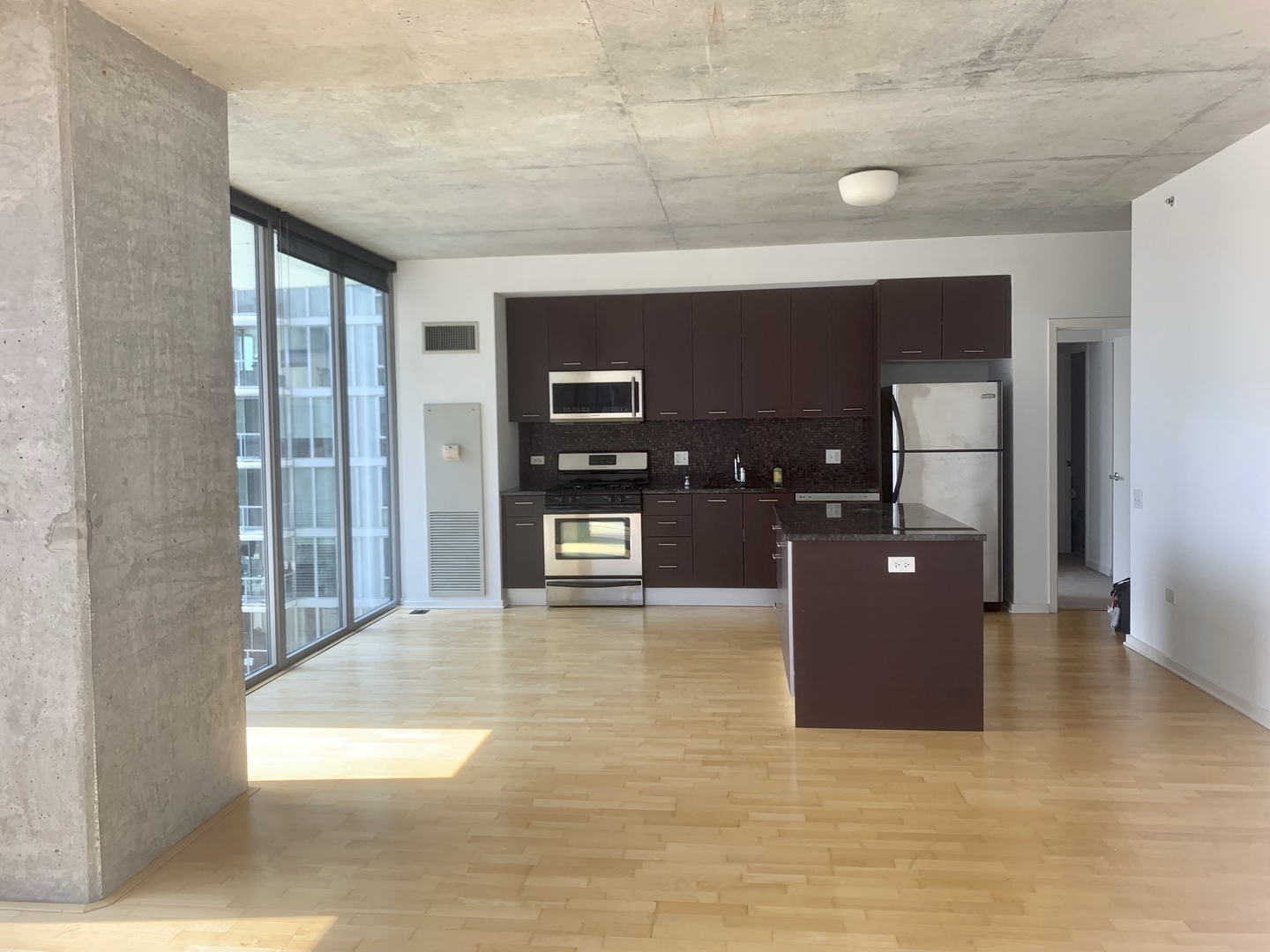 659 W Randolph Street 1020