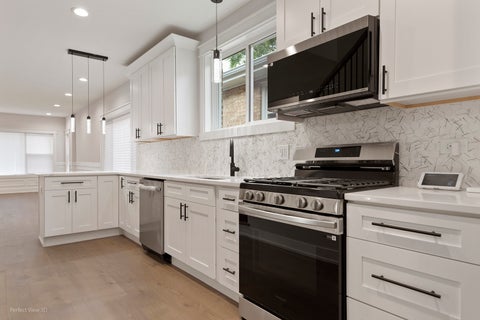 Photo of 2231 W 71 Street, Chicago, IL 60636 (MLS # 12764000)