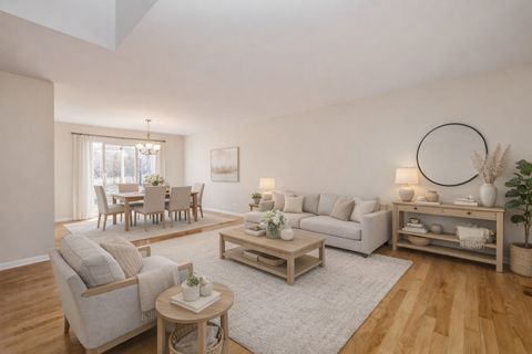 Tiny photo for 35 Manchester Lane, Vernon Hills, IL 60061 (MLS # 12596634)