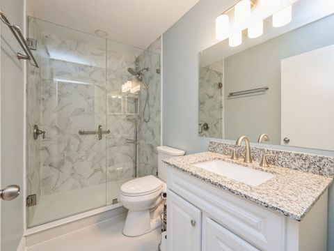 Tiny photo for 35 Manchester Lane, Vernon Hills, IL 60061 (MLS # 12596634)