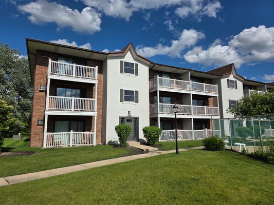 189 GREGORY ST UNIT 14, AURORA, IL 60504 - Image a4a84353efcacb7c84bebfee2be3be18/3533755089