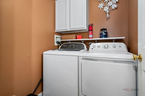 Tiny photo for 908 S Arlington Drive, Round Lake, IL 60073 (MLS # 12517075)