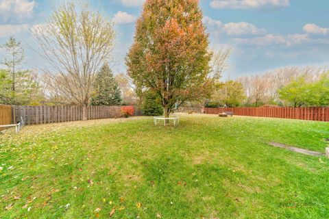 Tiny photo for 908 S Arlington Drive, Round Lake, IL 60073 (MLS # 12517075)