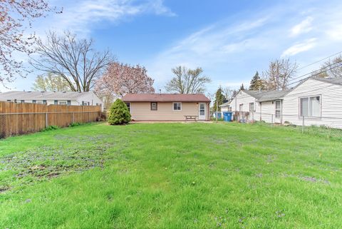 Tiny photo for 2322 Greengold Street, Crest Hill, IL 60403 (MLS # 12537838)