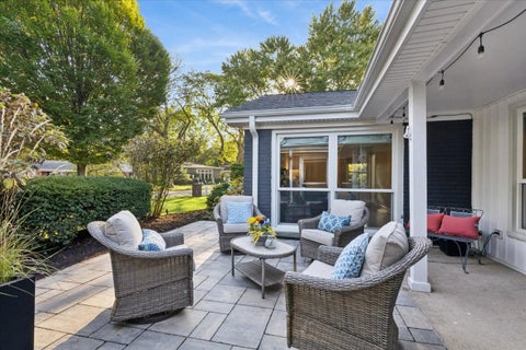 Tiny photo for 3605 Thayer Street, Evanston, IL 60201 (MLS # 12788465)