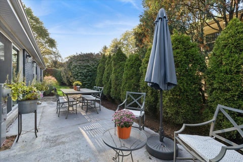 Tiny photo for 3605 Thayer Street, Evanston, IL 60201 (MLS # 12788465)