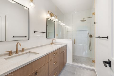 Tiny photo for 1530 W 18th Place #2, Chicago, IL 60608 (MLS # 12527931)