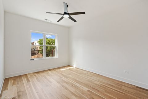 Tiny photo for 1530 W 18th Place #2, Chicago, IL 60608 (MLS # 12527931)
