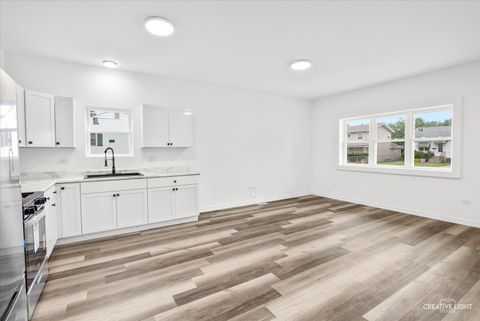Tiny photo for 660 S Margaret Street, Rockdale, IL 60436 (MLS # 12611164)