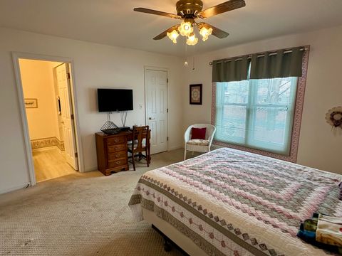 Tiny photo for 872 Victoria Drive, Woodstock, IL 60098 (MLS # 12530391)