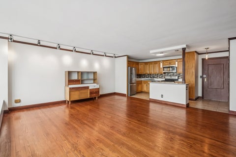 Tiny photo for 2800 N Lake Shore Drive #2808, Chicago, IL 60657 (MLS # 12659740)