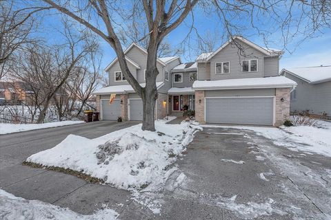 Tiny photo for 563 Saint Johns Road, Woodstock, IL 60098 (MLS # 12528359)