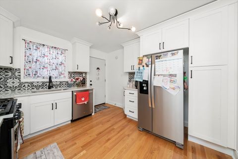 Tiny photo for 2920 141st Street, Blue Island, IL 60406 (MLS # 12539159)