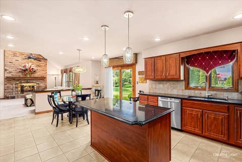 Tiny photo for 475 Prairie Knoll Drive, Naperville, IL 60565 (MLS # 12704839)