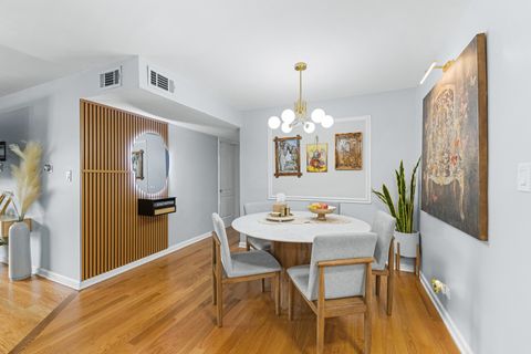 Tiny photo for 7A Kingery Quarter #201, Willowbrook, IL 60527 (MLS # 12624010)