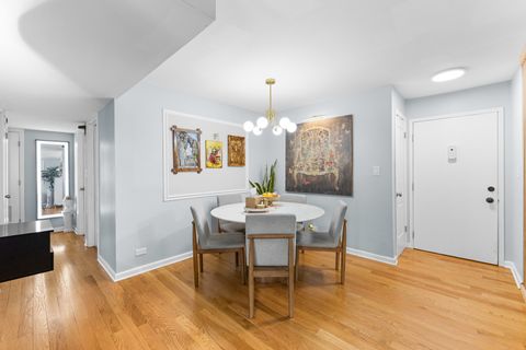 Tiny photo for 7A Kingery Quarter #201, Willowbrook, IL 60527 (MLS # 12624010)