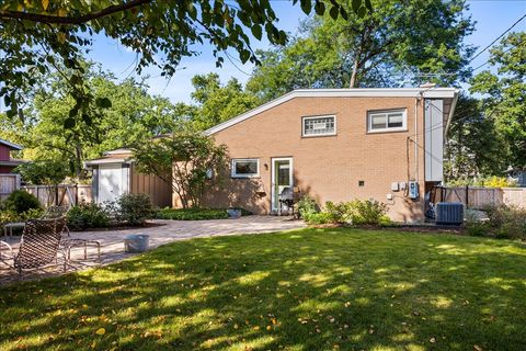 Tiny photo for 677 Timber Hill Road, Deerfield, IL 60015 (MLS # 12490901)