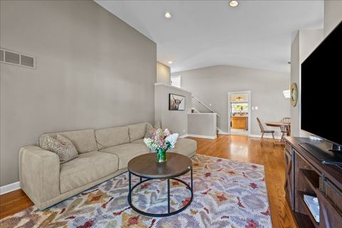 Tiny photo for 677 Timber Hill Road, Deerfield, IL 60015 (MLS # 12490901)