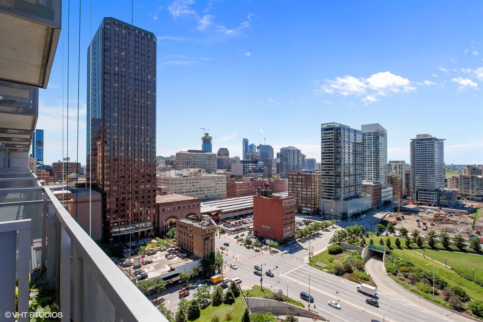 235 W Van Buren Street 1408