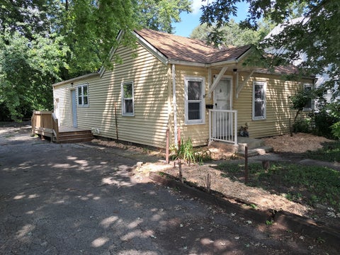 Photo of 21 Wilson Avenue, Joliet, IL 60433 (MLS # 12636000)