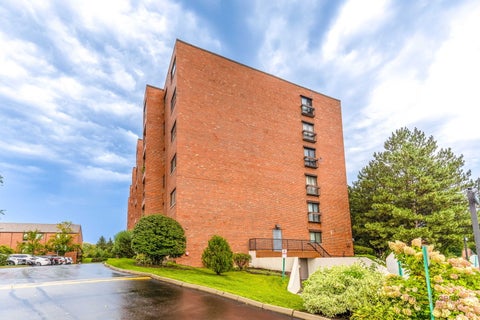 Tiny photo for 3801 APPIAN Way #205, Glenview, IL 60025 (MLS # 12750077)