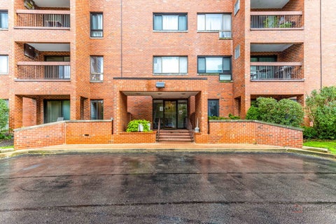 Photo of 3801 APPIAN Way #205, Glenview, IL 60025 (MLS # 12750077)